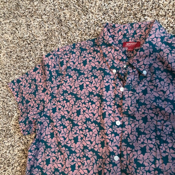 Arizona button up - Picture 2 of 4